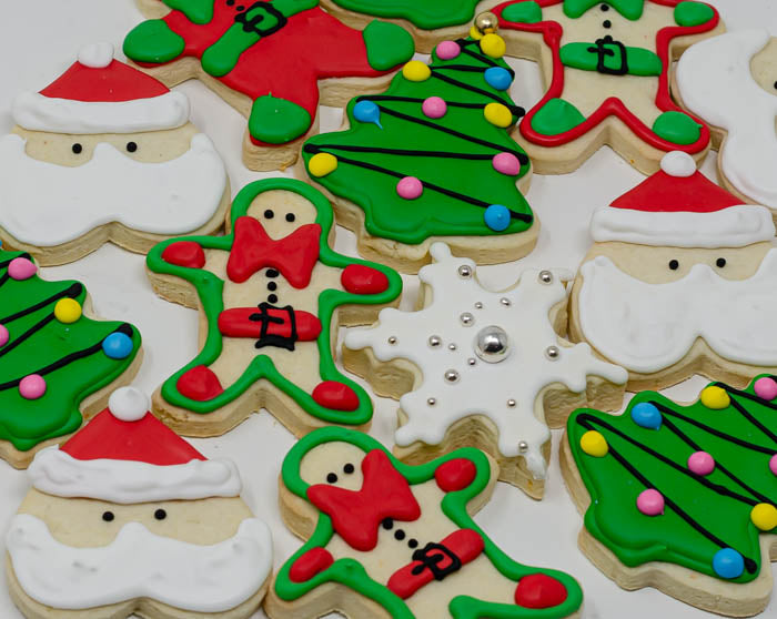 Order your Christmas Cakes, Pies, and pastries today